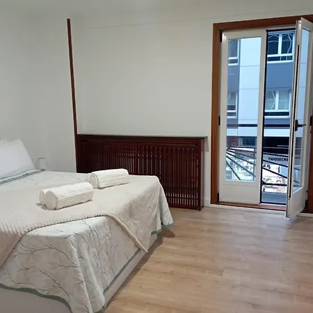 Διαμέρισμα Pardinas 36 *